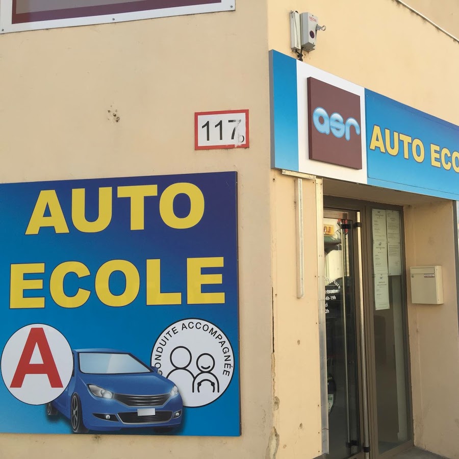 Devanture de l''auto-école
