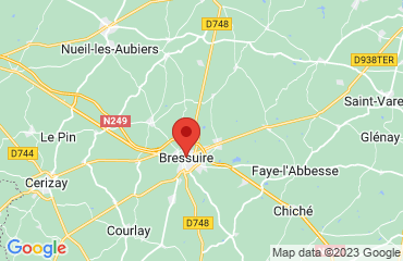 Lieu de stages Clos l'Archeneau sur la carte de Bressuire